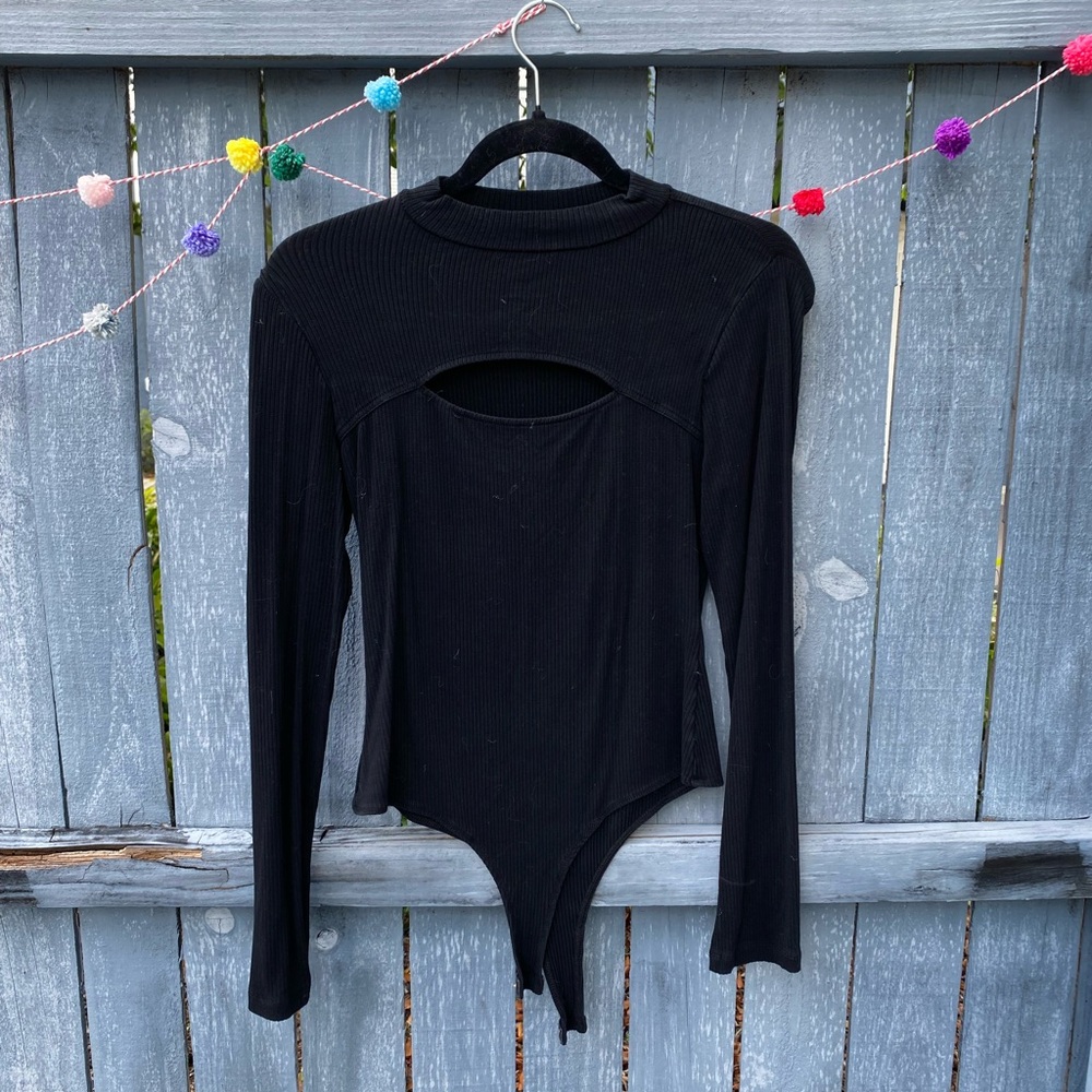 Black keyhole bodysuit
